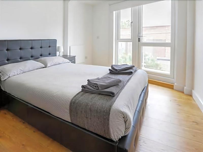 Radalco Apartments Hounslow Exteriör bild